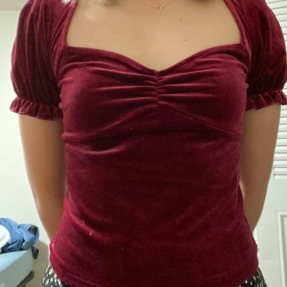 Top - Picture 1 of 3